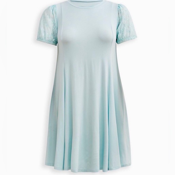 Torrid Super Soft Fit & Flare Dress 1X Pale Blue Embroidered Puff Sleeve NWT.B15 - Picture 1 of 10